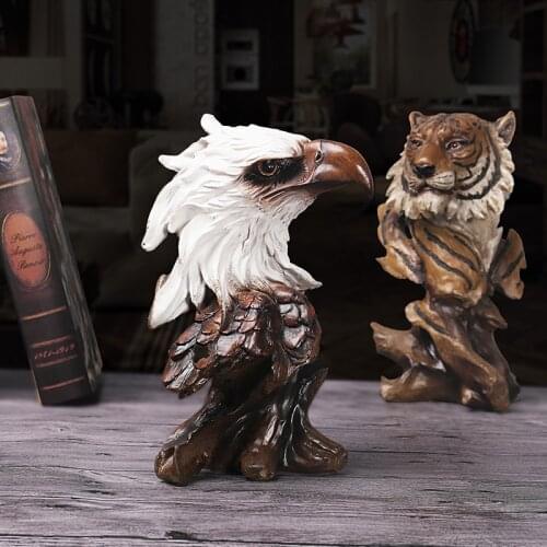 Nordic Animals Head Art Sculpture Creative Imitation Wood Root Horse Lion Tiger Wolf Eagle Resin Statue Crafts Home Decoration