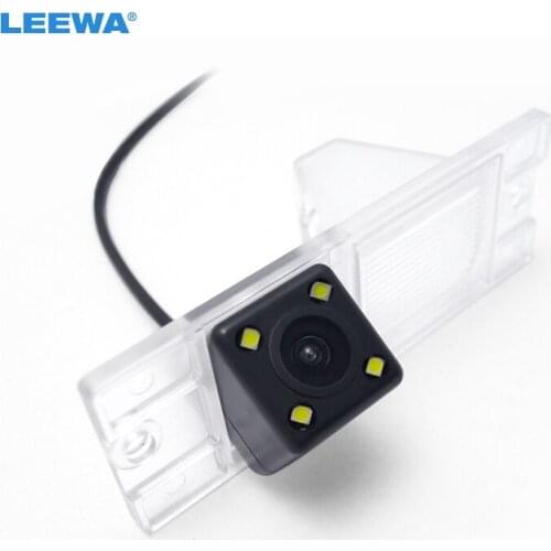 LEEWA Special Car Rearview Camera With LED Light for Mitsubishi Pajero V3/V5/Zinger Backup Camera #CA4029