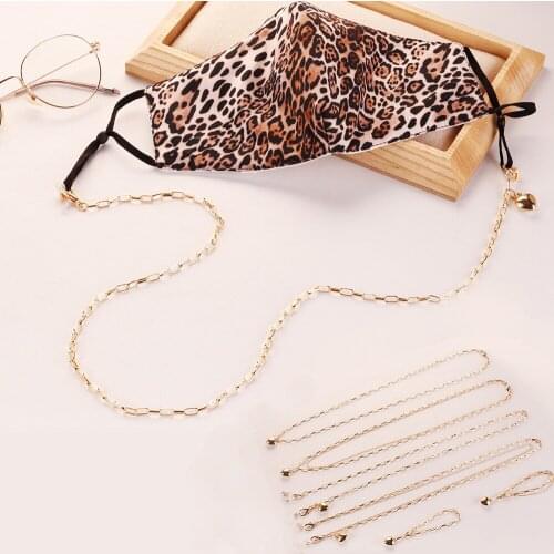 New Mask Hanging Chain Metal Glasses Chain for Women Retro Love Pearl Sweater Chain Holder Sunglasses Strap Eyewear Neck Cord