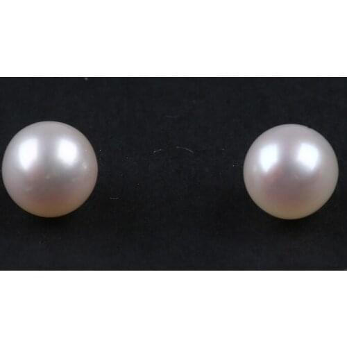5.5-6mm White Freshwater Pearl Round With Half Drill Normal 0.8mm Hole Size AAA Quality