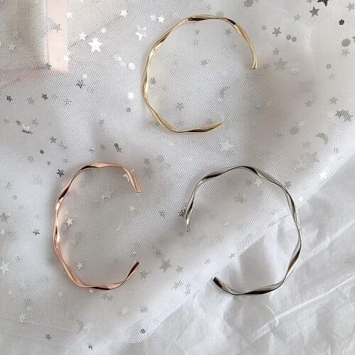 Korean Version Simple Twist Bracelet Rose Gold / Silver Color Adjustable Bracelet Womens Fashion Wedding Engagement Jewelry