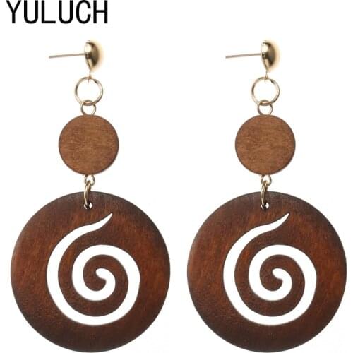 YULUCH Wood Earrings for Woman 2018 New Design Personality Hollow Latest Good Quality African Wood Earrings Jewelry 1 Pair Eard