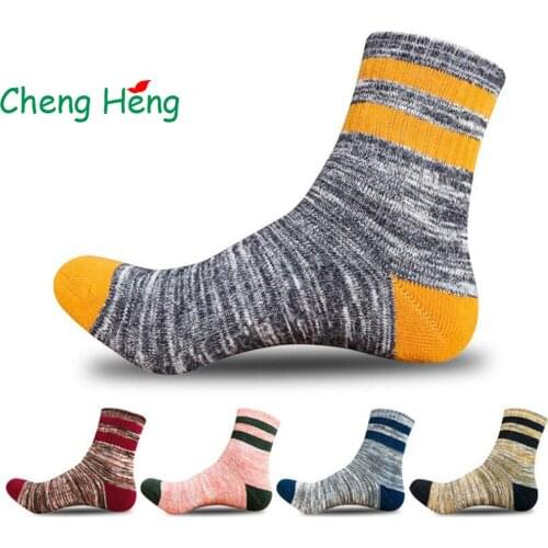 CHENG HENG 5 Pairs / Bag New Hot Autumn And Winter Mens Socks Pull Hair Thick Thick Casual Socks In The Tube Terry Mens Socks