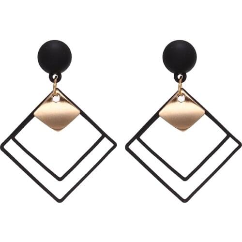 New Korean Earrings 2021 Retro Womens Fashion Statement Earrings For Wedding Party Christmas Gift Wholesale