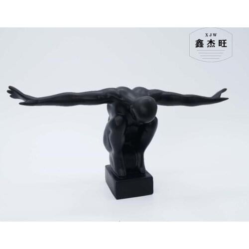 Modern simple model guest room holding hand mask diver Nordic creative resin movement figure sculpture ornament