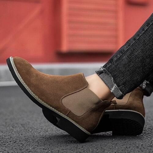 Sneaker male causal sports sale man 2020 Sneaker black flat Casual mens sport slip boots men casual fashion sneakers leather on
