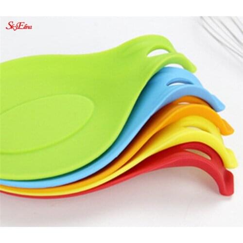 Food grade silicone spoon mat silicone heat-resistant placemat tray spoon mat drink coaster 2021 hot sale 5z
