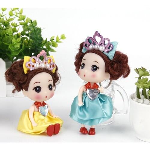 12cm Handmade Mini Lovely Princess Dolls Little Girl Doll Full Dress Doll Keychains Wedding Decoration Pendants Birthday Gifts