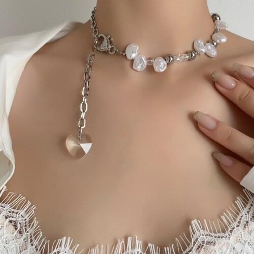 Clear Acrylic Heart Pendant Flat Pearl Necklaces for Women Goth Chains Beaded Choker Collares Korean Fashion Kpop Jewelry MS364