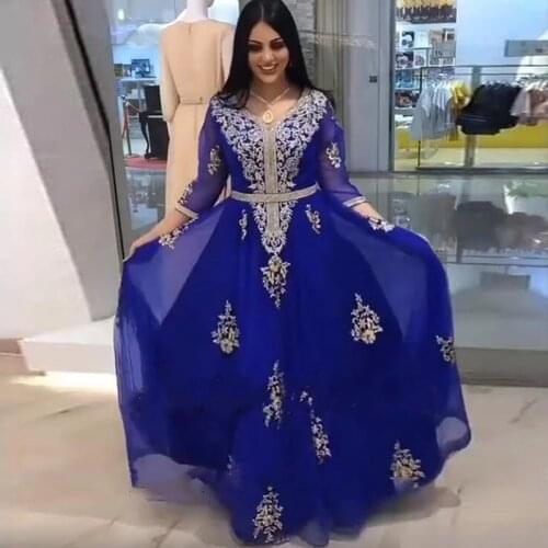 New Charming Saudi Arabic Royal Blue Prom Party Dresses Long V Neckline 3/4 Sleeves Appliqued Wedding Guest Gowns 2021 On Sale
