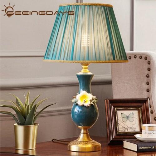 European American Style Enamel Ceramic Table Lamp for Bedroom Living Room Bedside Lamp Yaobian Ceramic Flower Desk Lamp