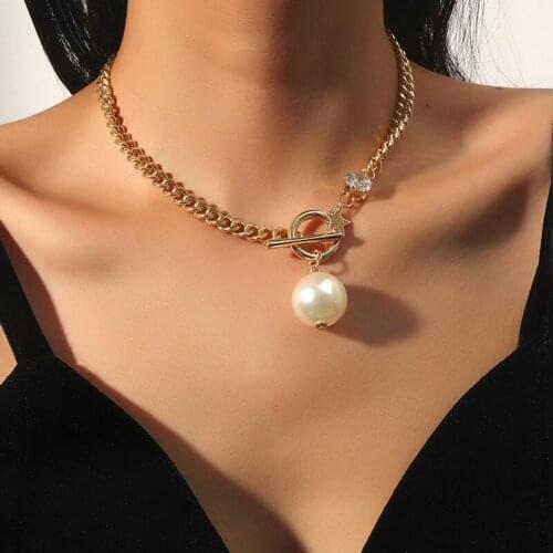 ORNAPEADIA 2021 New Fashion Pearl Necklace Twist Chain Pearl Pendant Necklace Retro Niche Short Clavicle Chain Jewelry Wholesale