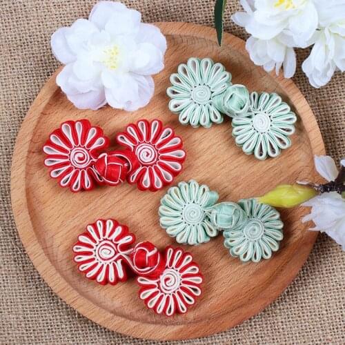 Fashion Cheongsam Disc Buttons Retro Hand-woven Chrysanthemum Cloth Buttons Chinese Ethnic Style Clothing Accessories Buttons