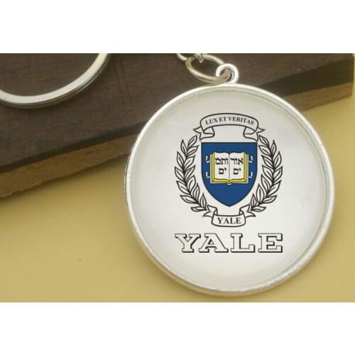 The United States America Higher University World Famous Universities College Key Chain Badge Souvenir Gift Classic World Gift