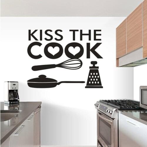 Kiss The Cook Vinyl Wall Decals Home Kitchen Restaurant Wall Stickers Pan Cooking Tools Wall Murals Art Decoration AZ990