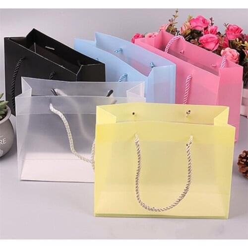 New Fashion Frosted Transparent PP Bags Plastic Bag Gift Bag For Wedding Shopping Clothes Storage Bag With Handle 10pcs/lot