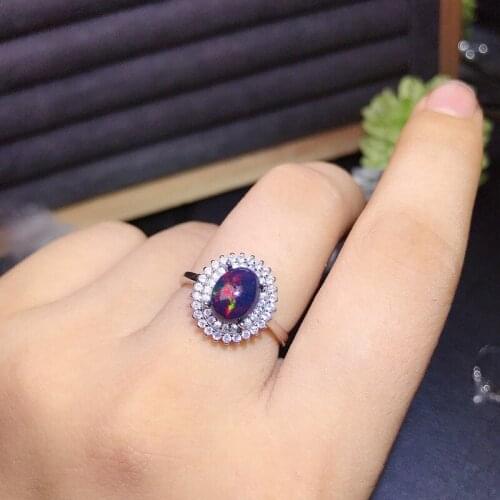 Womens New Ring Natural Opal Ring 925 Silver Luxury Atmosphere Design Exquisite and Elegant Style