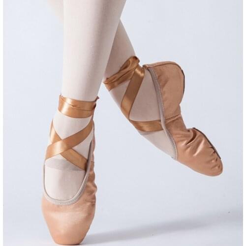In Stock Ballet Slipper Pink Ladies Ballet Dance with Ribbon Zapatos De Ballet Pink Flesh Ballet Shoes Women