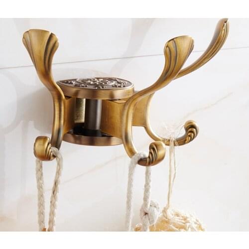 Robe Hooks 3 Hook For Swivel Adjustable Luxury Carving Wall Mount Chrome Golden Bathroom Bedroom Clothes Bag Hanger 235H