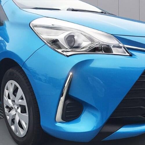 AU04 -Chrome Front Fog Light Cover Strip for Toyota Yaris Vitz 2017 2018 Bumper Accessories Trim Car-Styling