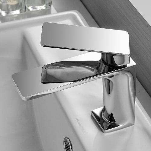 Basin Faucet Bathroom Chrome Faucet Basin Taps Deck Mounted Hot Cold Mixer Tap Crane Kitchen Faucet Bathroom