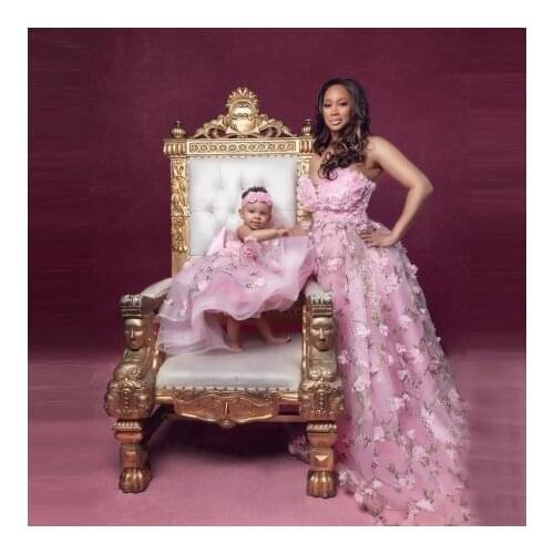 Luxury Embroidery Mother And Me Dresses For Photo Shoot Ruffles Ball Gown Custom Made Floral Mom And Me Dress