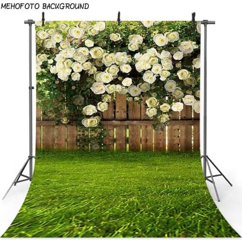Mehofoto Spring Scenery Photo Background Green Grass Flower Fence Photography Backdrop Easter Sunday Art Portrait Backdrops 377