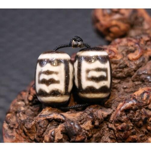 Pair of LKbrother Talisman Treasure Magic Power Tibetan Old Agate Dapeng Bird Freedom totem Daluo dzi bead