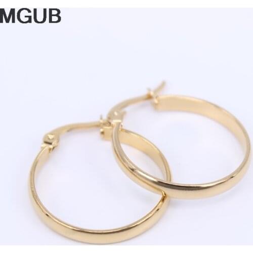 MGUB 2018 New Hoop Earrings Stainless Steel Gold Color Jewelry Vintage Earring for Women Mothers Gifts Five sizes HX33