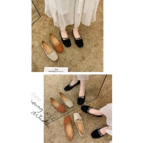 2 pcs Black color Female FairySub- Style Korean Style Versatile Online Celebrity Flat Beanie wan wan Shoes Fashion lykj-yzl