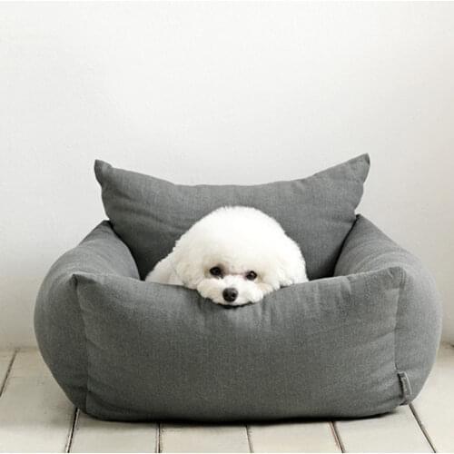 Dog Car Seat Bed Travel Dog Car Seat for Medium Dogs Front/Back Seat Indoor/Car Use Pet Car Carrier Bed Cover Removable Dog Bed