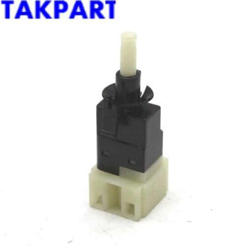 TAKPART FOR MERCEDES BENZ S,C-CLASS CLK SPRINTER BRAKE/STOP LIGHT PEDAL SWITCH A0015456409