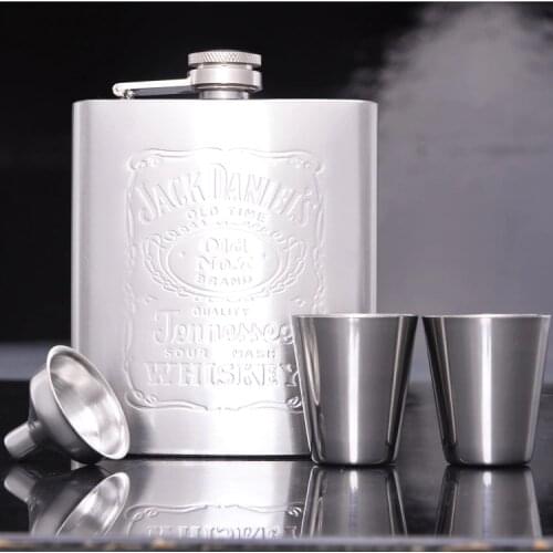7oz Portable Stainless Steel Hip Flask Set Whiskey Flask Alcohol Bottle With Two Shot Glasses And Funnel Classic Drinkware