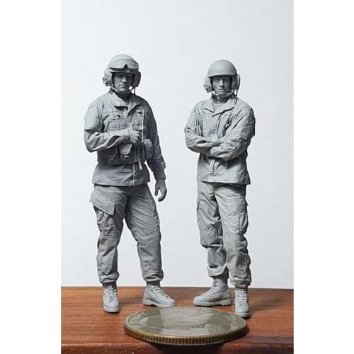 Self-assembled New Unassembled 1/35 modern crew include 2 man Resin Figure Unpainted Model Kit