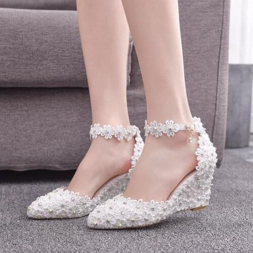 Princess Sandals For Girls Women Pearl Beading With Lace Sweet Flowers 2021 Summer Shoes Big Size Wedding New Shoes H0068