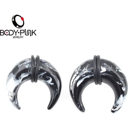 BODY PUNK Fake Body Piercing Jewelry Ear Stretching Black White Marble Stone Pincher Ear Tapers Ear Expander Plug Tunnel 2PCS