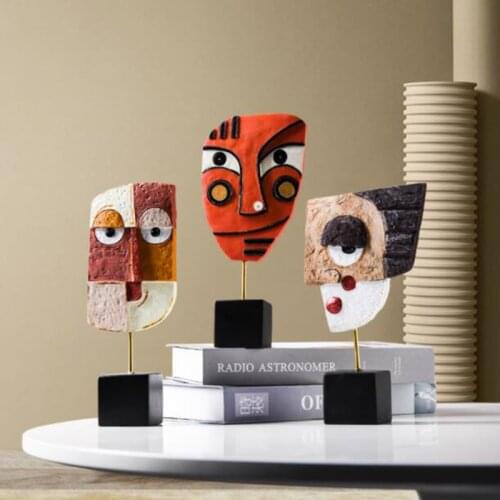 Resin Statue Home Decor Abstract Face Sculpture European Art Ornaments Home Decoration Accessories Room Decoration Craft Gift