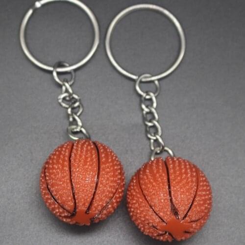 2.5cm 1pcs Simulation Basketball Key Pendant Resin Sports Souvenirs Key Ring Bag Craft Pendant Cute Mini Sports Memento Keyring