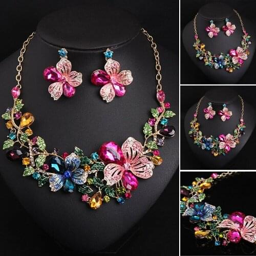 Fashion Statement Flower Necklace Earring Jewelry Set Women Bridal Flower Choker Crystal Bib Chain Necklaces Fashion New