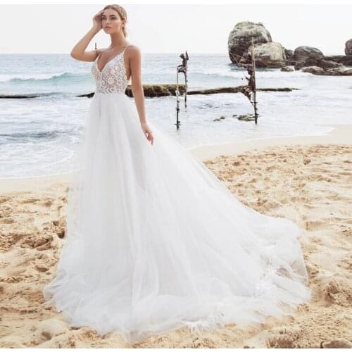 V-Neck See Through Top Lace Appliques Backless Spaghetti Straps Tulle A-Line Wedding Dress 2021 Vestido De Noiva Bridal Gown