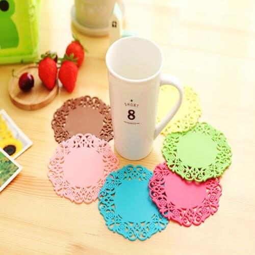 6pcs Lace Flower Hot Coaster Placemat for Dining Table Mat Silicone Placemat Bowl Drink Coasters Cup Drinks Holder Mat Tableware