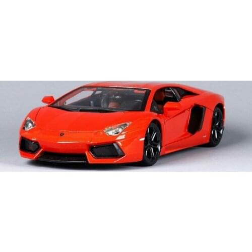 Bburago 1:18 Lamborghini Aventador LP700-4 Diecast Car Model New in Box