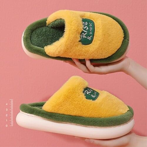 New Winter Fluffy Slippers Men Indoor Home Cotton Shoes Plush Ladies Flip Flops 4cm Platform Non Slip EVA Mute Slippers Male