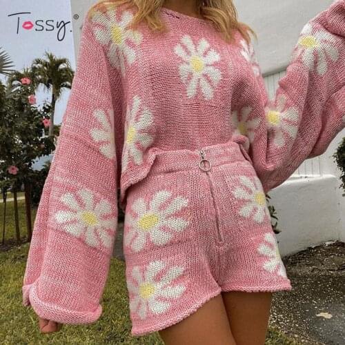 Tossy Knitted Womens 2 Piece Sets Outfits Casual Pink Floral Sweet Oversized Sweater Suit With Shorts For Women 2021 Tracksuit