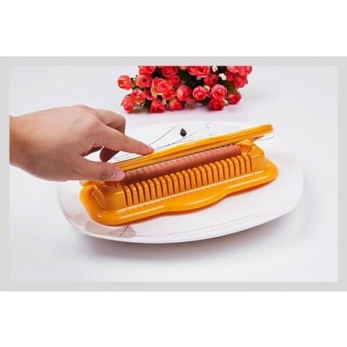 1PC New Helper Kitchen Tool Steel Manual Fancy Sausage Yellow Cutter safe Hot Dog Slicer Dicer Plastic Gadget Accessory OK 0491