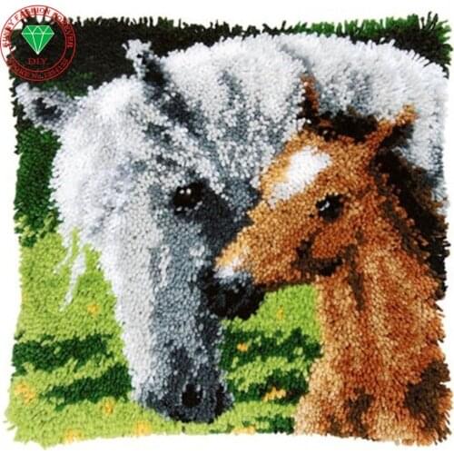 Yarn carpet Diy embroidery Patchwork carpet embroidery cushion pillowcase stitch mat pillow home carpet mat carpet styles Horse