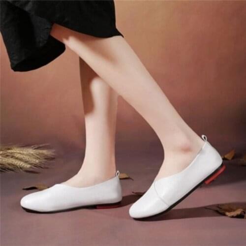 2021 Woman Sneakers Woman Spring Shoes Handsewn Round Toe Loafers Summer Ballet Shoes Low Heel Footwear Lady Platform Flat Shoes