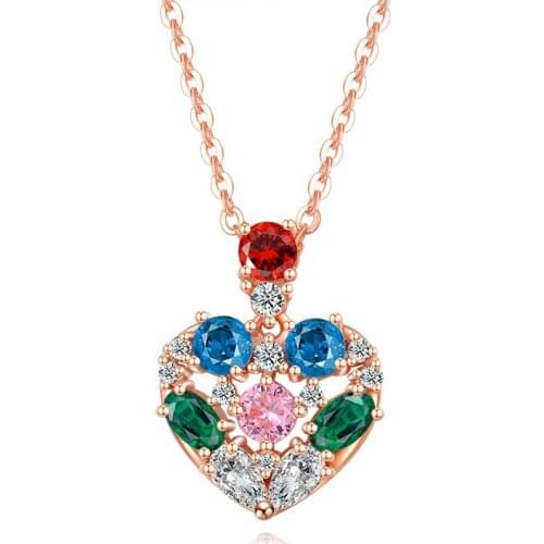 YJGS Fashion Colored Zircon Necklace Heart-Shaped Pendant Necklaces Women Elegant Clavicle Chain Necklaces Memorial Jewelry Gift