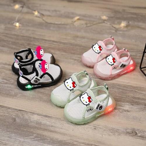 Sanrio childrens cartoon sandals hello kitty boys and girls baby non-slip soft bottom sandals My Melody beach shoes sandals LED