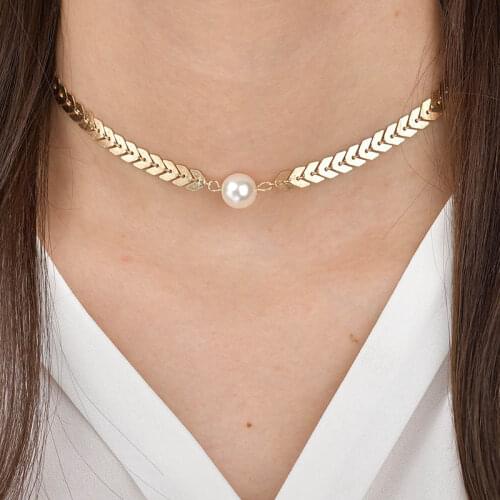 BTWGL Chokers On The Neck